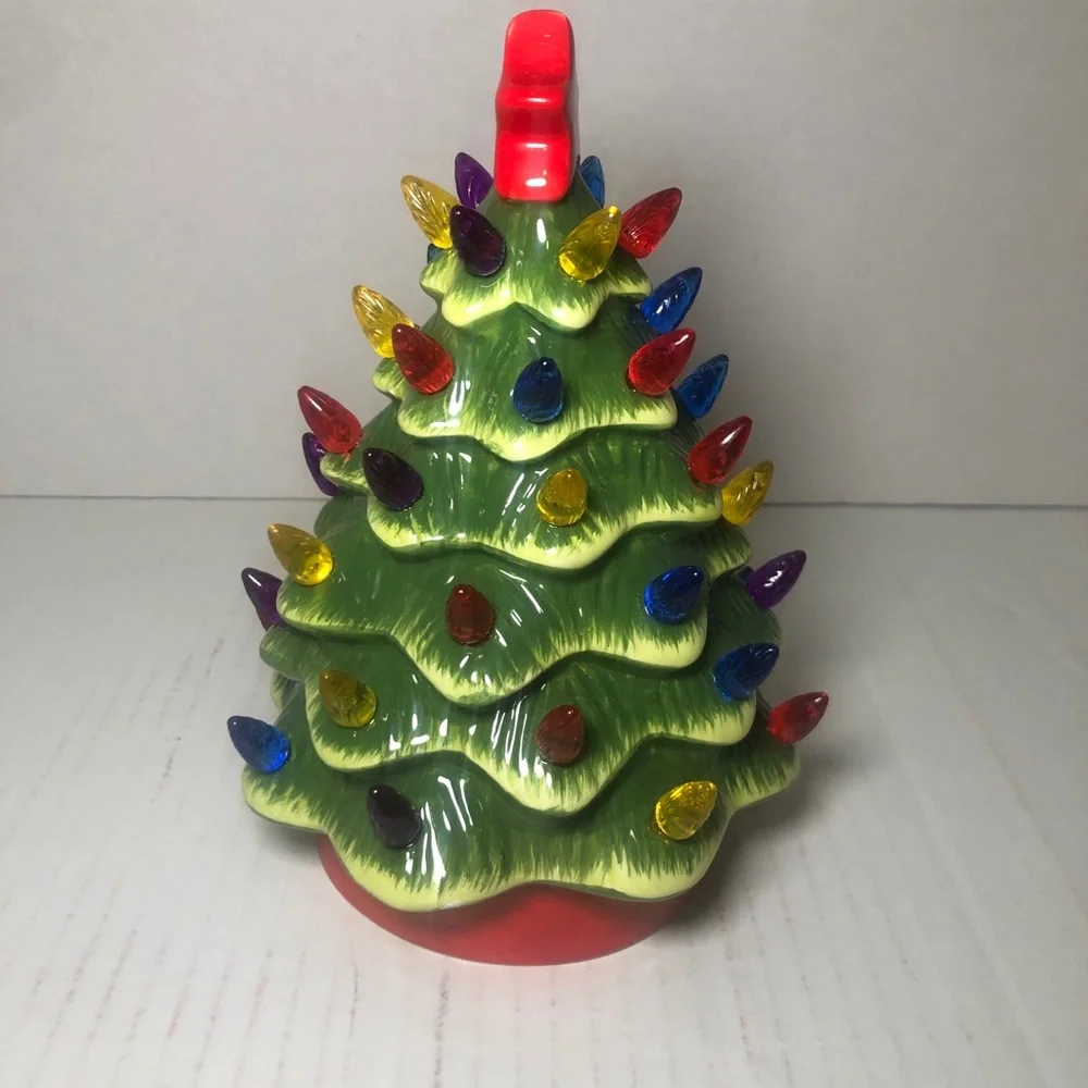 NFL Team Ceramic Christmas Tree  Kansas City Chiefs Football Team New In The Box
